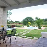 Casa de Férias Terra Sessana E Trullo Con Piscina Privata *