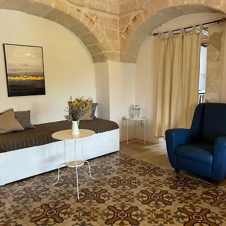 Terra Sessana E Trullo Con Piscina Privata * Ostuni