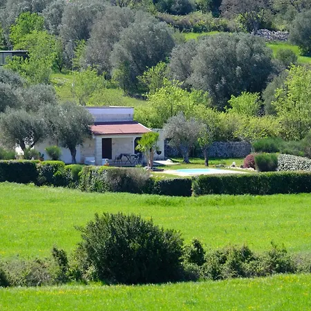Holiday home Terra Sessana E Trullo Con Piscina Privata