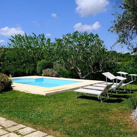 Terra Sessana E Trullo Con Piscina Privata * Ostuni