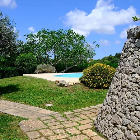 Terra Sessana E Trullo Con Piscina Privata 펜션