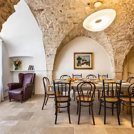 Terra Sessana E Trullo Con Piscina Privata Ostuni
