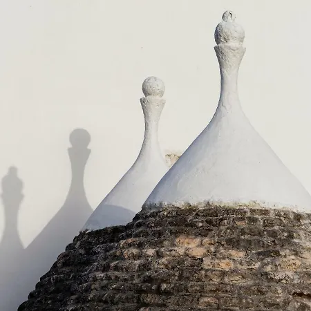 Terra Sessana E Trullo Con Piscina Privata * Ostuni